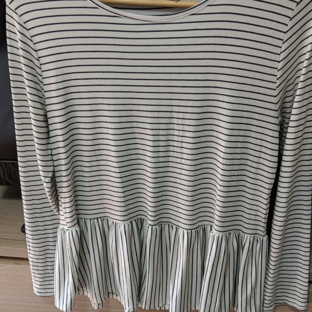Ginger G brand peplum top